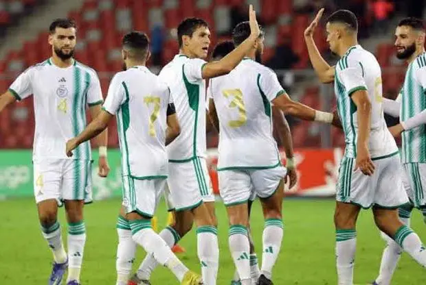 4 internationaux algériens dans le 11 type africain de 2022/2023