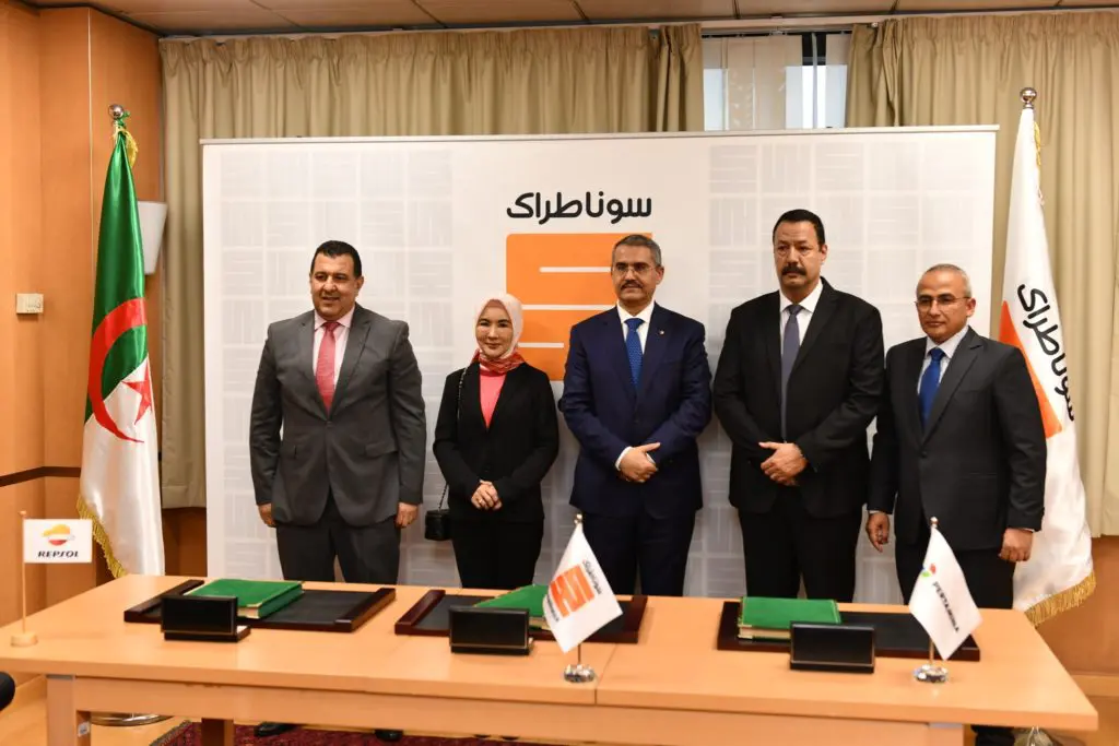 Sonatrach signe un contrat de production d’hydrocarbures avec deux partenaires étrangers