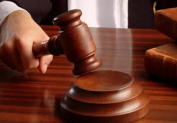 Un maire et son adjoint condamnés pour s’en être pris à un citoyen