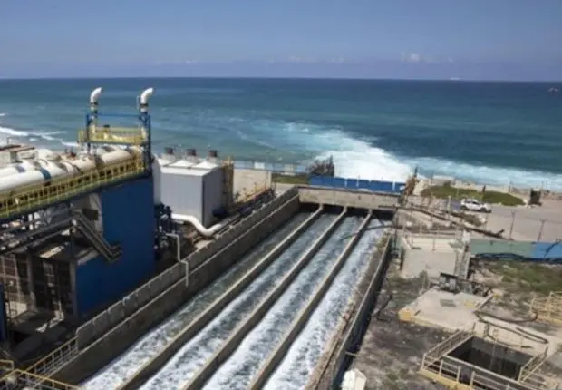 Visant à alimenter 2 wilayas, une station de dessalement d’eau de mer bientôt achevée
