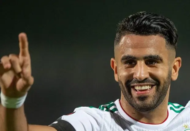Riyad Mahrez : de bon augure pour le Ballon d’or africain 2023 ?