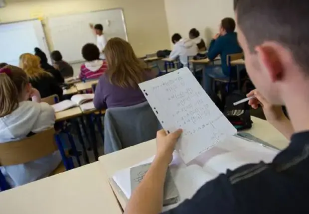 Absentéisme scolaire pendant l’Aïd en France : une plainte pour discrimination déposée