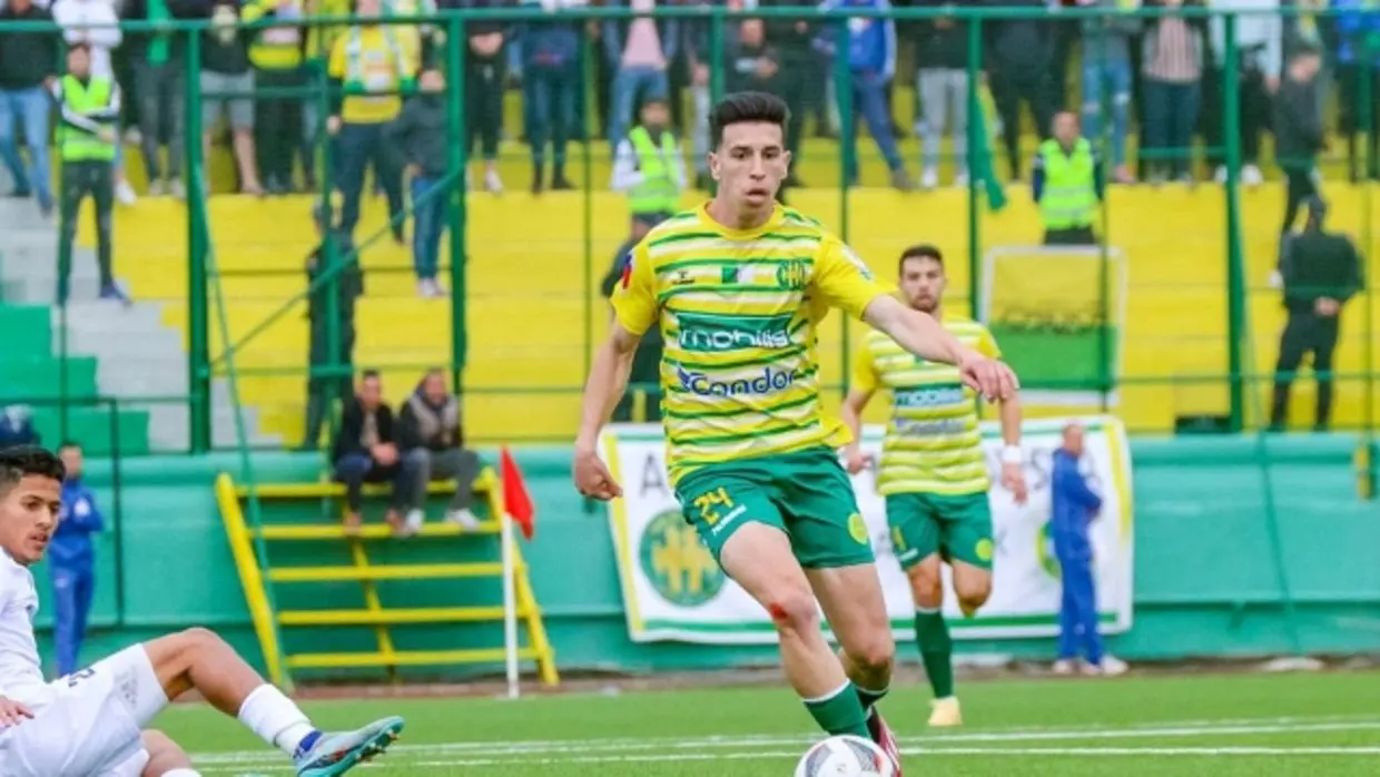 Match JSK – MCA : le slalom impressionnant de Boualia, la toile s’enflamme (vidéo)