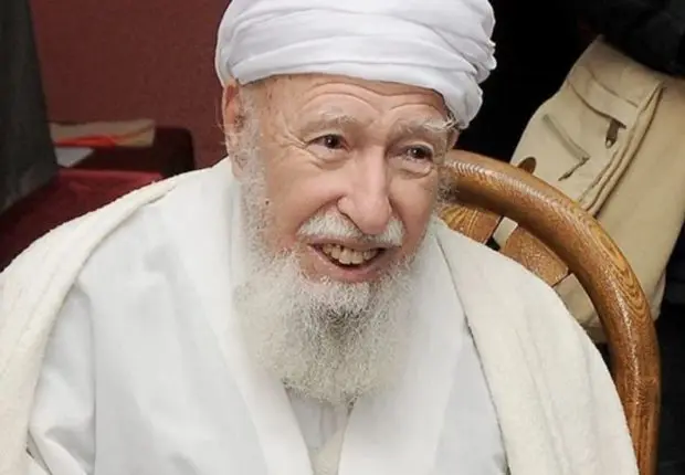 Hospitalisé au CHU Mustapha Pacha, l’érudit Tahar Aït Aldjet dans un état critique