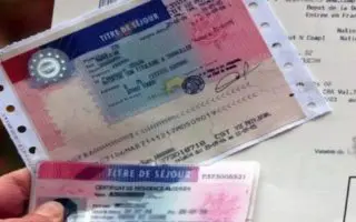 Jusqu’à 7000€ le dossier, 395 cas suspects: le vaste business des titres de séjour médicaux jugé à Paris