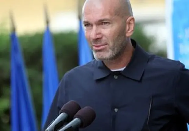Nommé parrain des enfants cancéreux, Zidane en larmes dans un discours émouvant