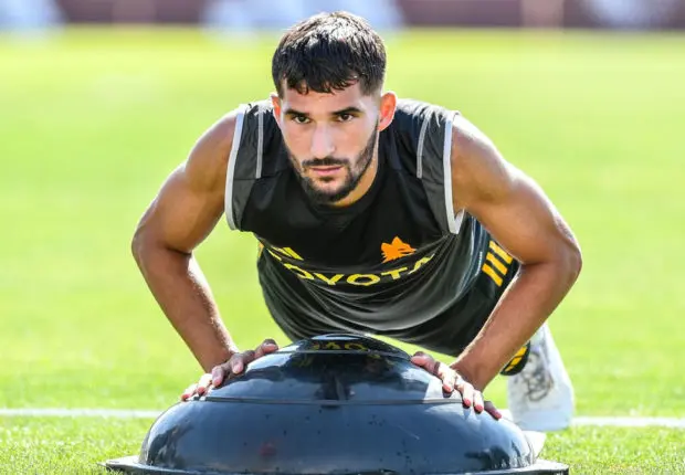 Equipe d’Algérie, Morinho, son idole, ses ambitions… Aouar se livre