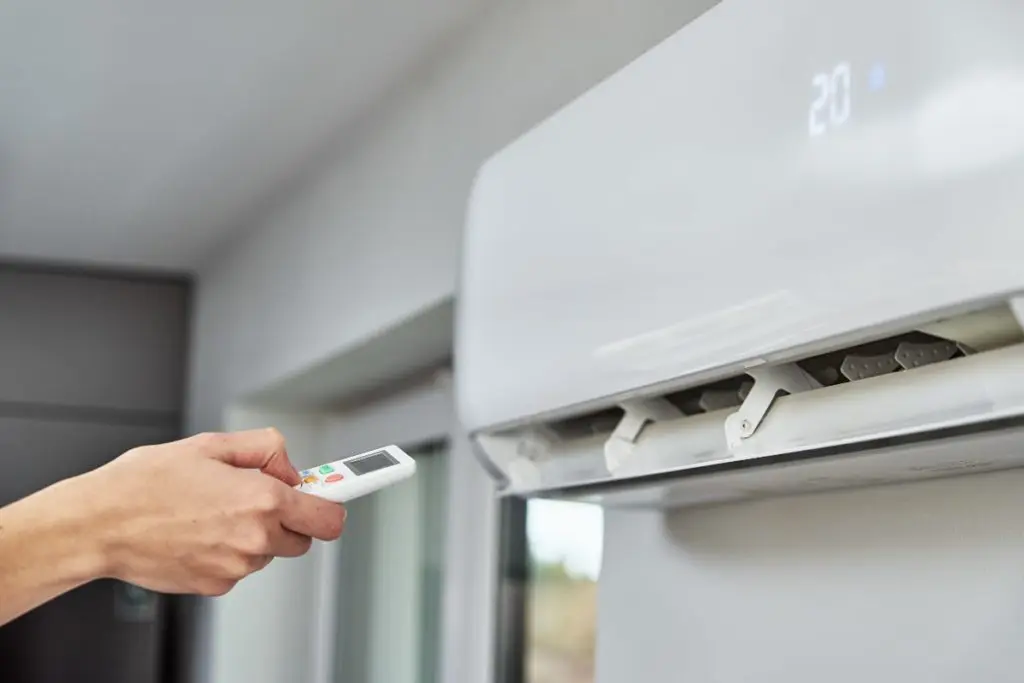 CANICULE : alimentation en électricité stable malgré les pics de consommation en Algérie