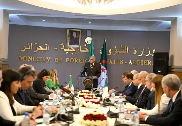 Les relations entre l&rsquo;Algérie et l&rsquo;Italie « sont au beau fixe », Attaf