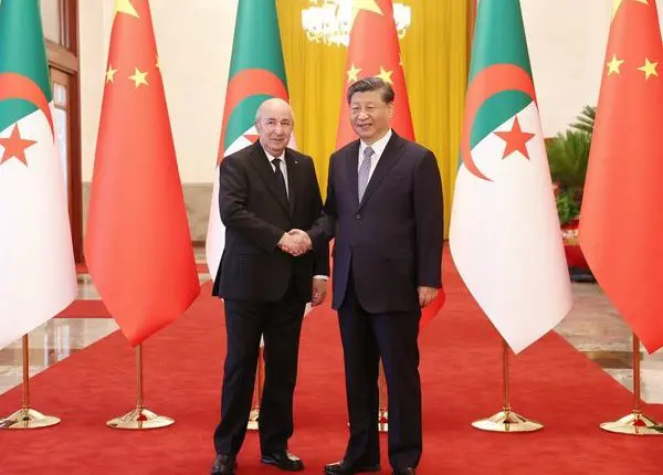 Algérie – Chine : 19 accords et mémorandums signés à Pékin