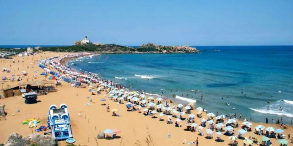 Les autorités sévissent contre la « Mafia des plages » à Alger