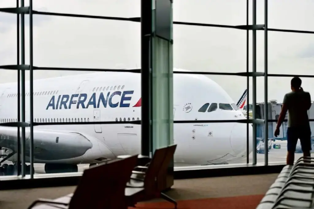 Vols vers l’Algérie : Air France lance un nouveau service pour l’enregistrement des bagages