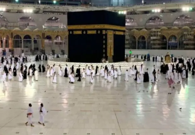 L’Arabie saoudite relance les visas électroniques pour la nouvelle saison de la Omra