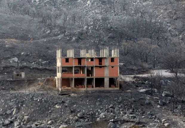 Incendies : le ministre de l&rsquo;Intérieur annonce le début de l&rsquo;indemnisation des sinistrés