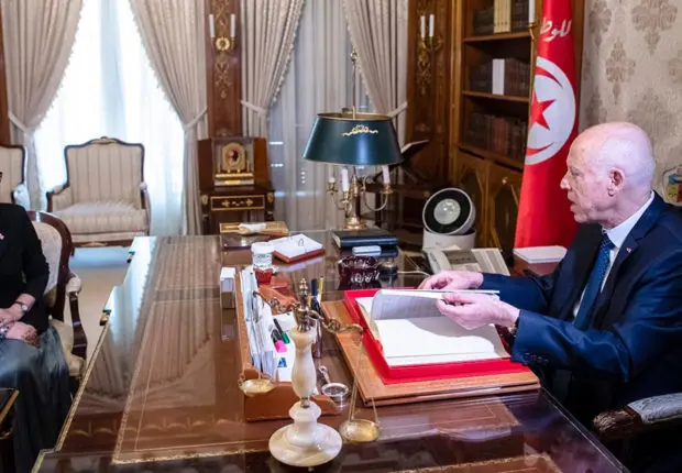 Tunisie : le Président Kaïs Saïed limoge la Première ministre Najla Bouden sans explications