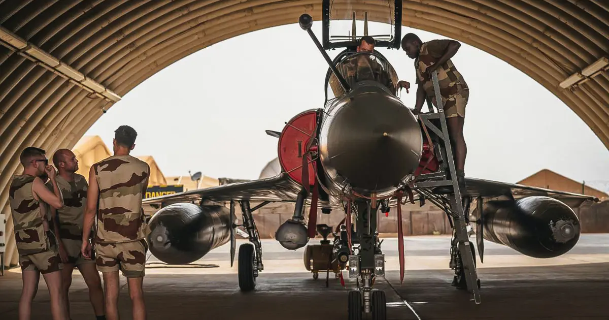 Des experts le confirment : la France a bien demandé à l’Algérie une autorisation de survol