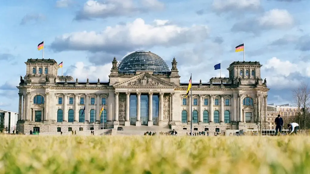 Bourses du Bundestag allemand pour Algériens : la date limite des inscriptions prolongée