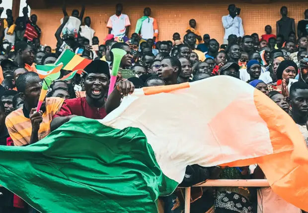 NIGER : L’Algérie interdit aux avions militaires français le survol de son territoire