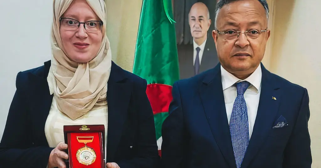 Elle a honoré l&rsquo;Algérie au Japon : le ministre Baddari distingue Amina Chahtou