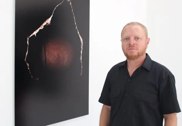 D’origine algérienne, le photographe Karim Kal lauréat d’un prestigieux prix à Paris