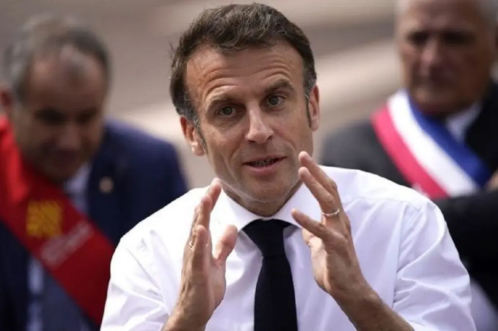 Macron veut « réduire significativement l&rsquo;immigration » en France