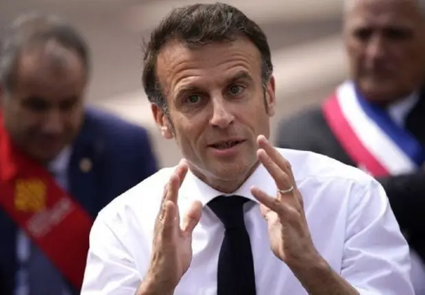 Macron veut « réduire significativement l’immigration » en France