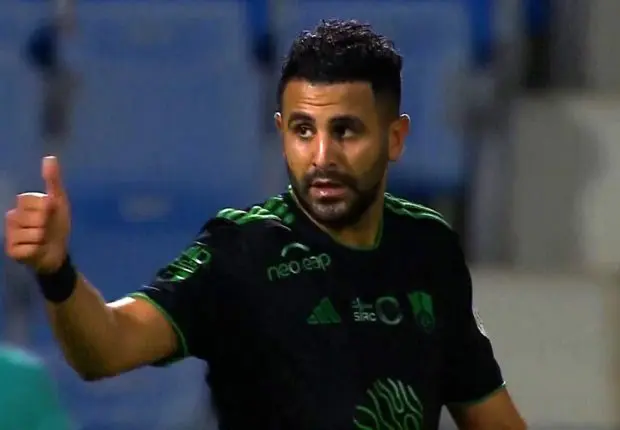 Mahrez décroche sa première récompense individuelle sous les couleurs d’Al Ahli