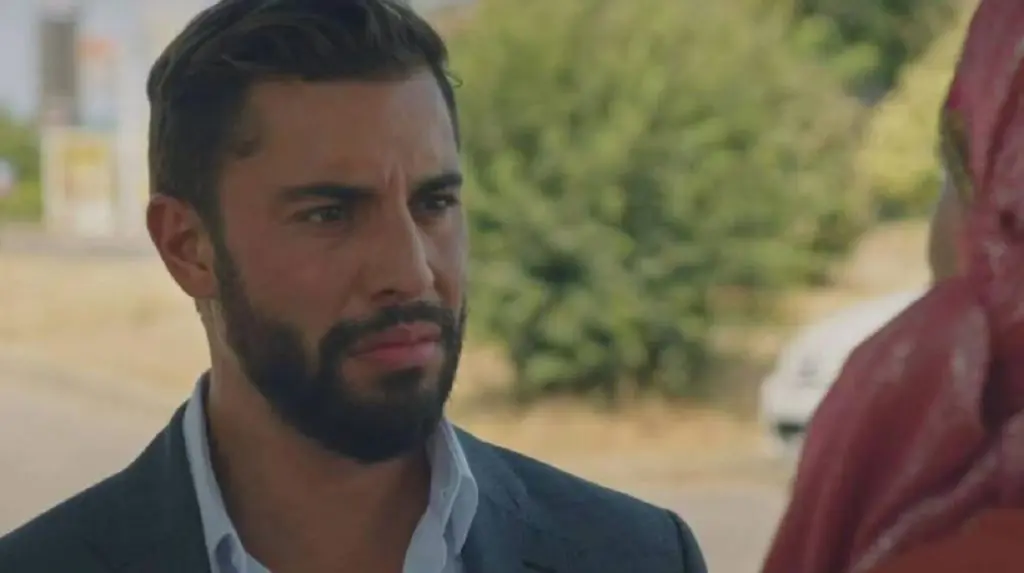 Affaire Marwan Berreni en fuite : la victime renversée par l&rsquo;acteur d&rsquo;origine algérienne  témoigne