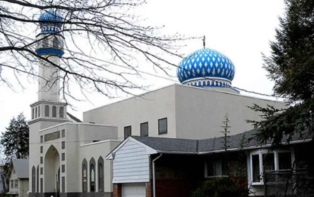 Les mosquées de New York autorisées à diffuser l’appel à la prière du vendredi