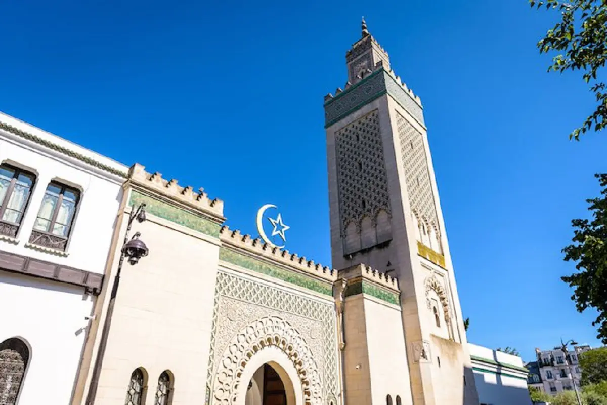 La Grande Mosquée de Paris ciblée par des fausses alertes à la bombe