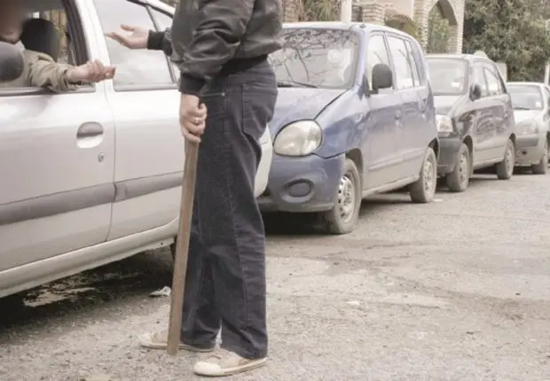 Tabassé par un parkingueur à Alger, un avocat grièvement blessé