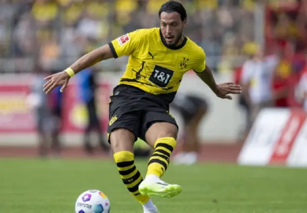 Allemagne : Ramy Bensebaini reçoit déjà les éloges à Dortmund