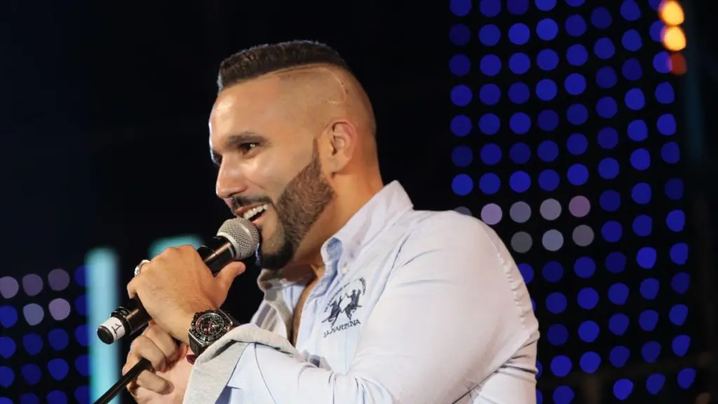 Hospitalisé au Maroc, le chanteur algérien Réda Taliani annule son concert