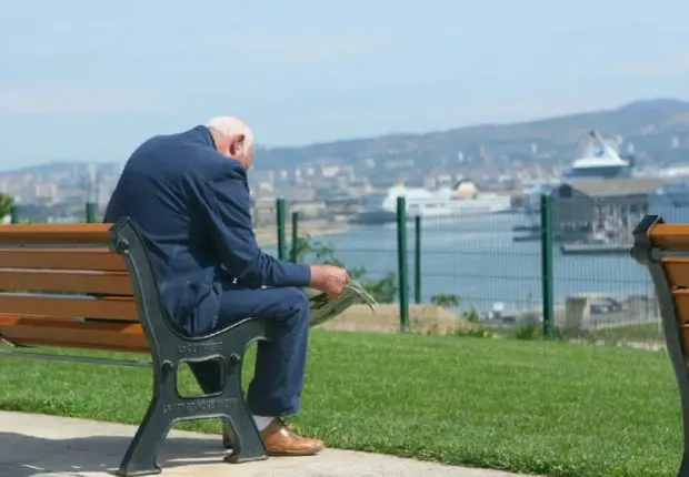 Retraités algériens : la France veut instaurer une nouvelle mesure pour lutter contre la fraude