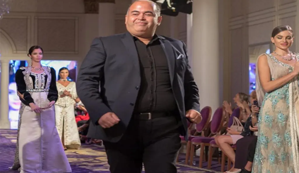 Samir Kerzabi, le styliste algérien qui fait briller les tenues traditionnelles à l&rsquo;international