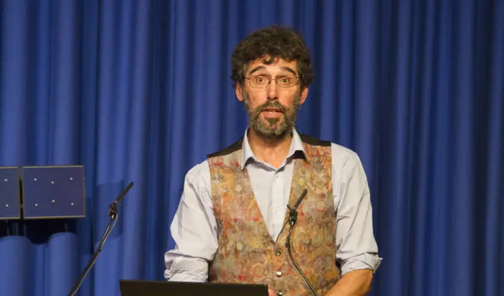 Le professeur en géoscience, David Rothery