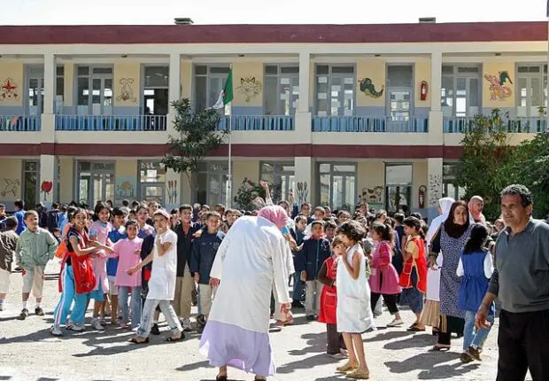 Constantine : une directrice d’école met fin à ses jours en se suicidant dans son bureau