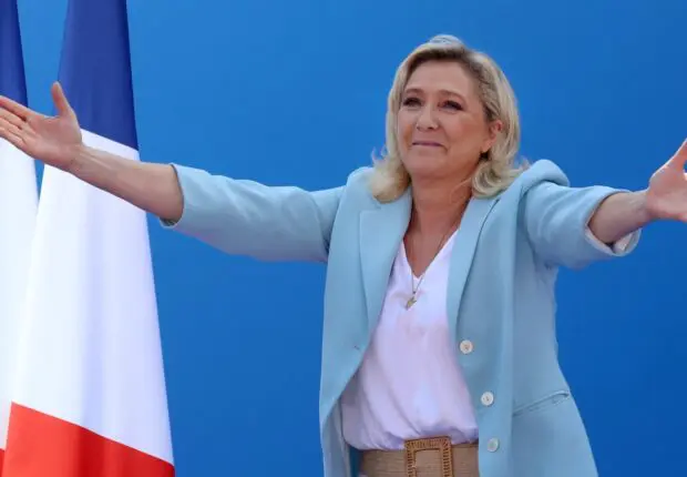 Marine Le Pen présidente de la France en 2027, que disent les sondage ?