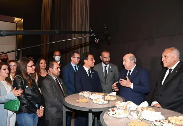 Tebboune réaffirme le souci de l&rsquo;Algérie de prendre en charge les affaires de la diaspora