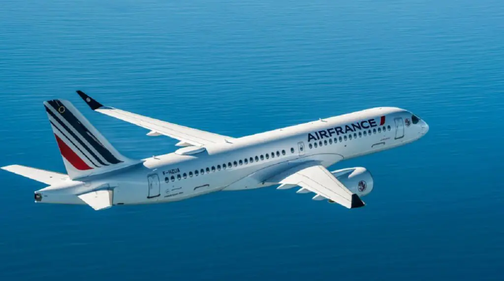 Vols Alger – New York : Air France baisse ses prix pour octobre 2023