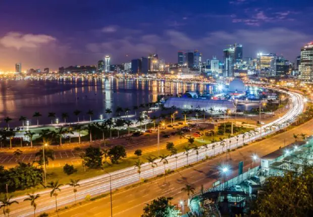 Ce pays lève l’obligation de visa pour les touristes algériens