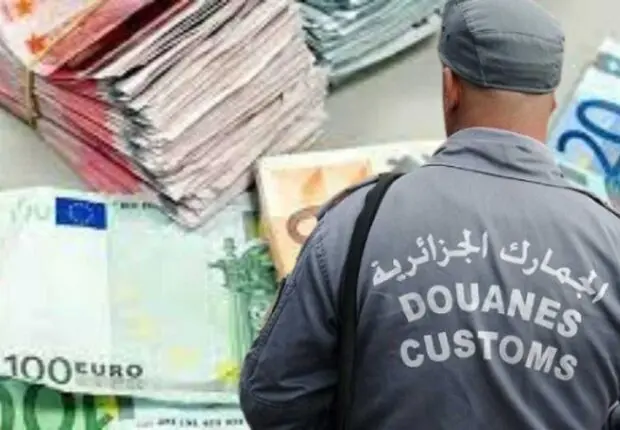 Aéroport de Sétif : plus de 24 000 euros saisis sur un passager