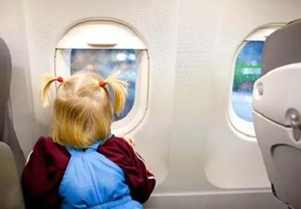 L’aéroport d’Alger publie un communiqué important concernant les enfants voyageant seuls