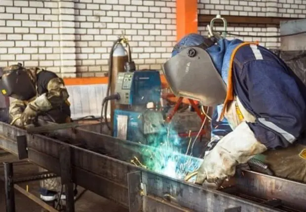 Introduction de l’anglais dans les programmes de formation professionnelle