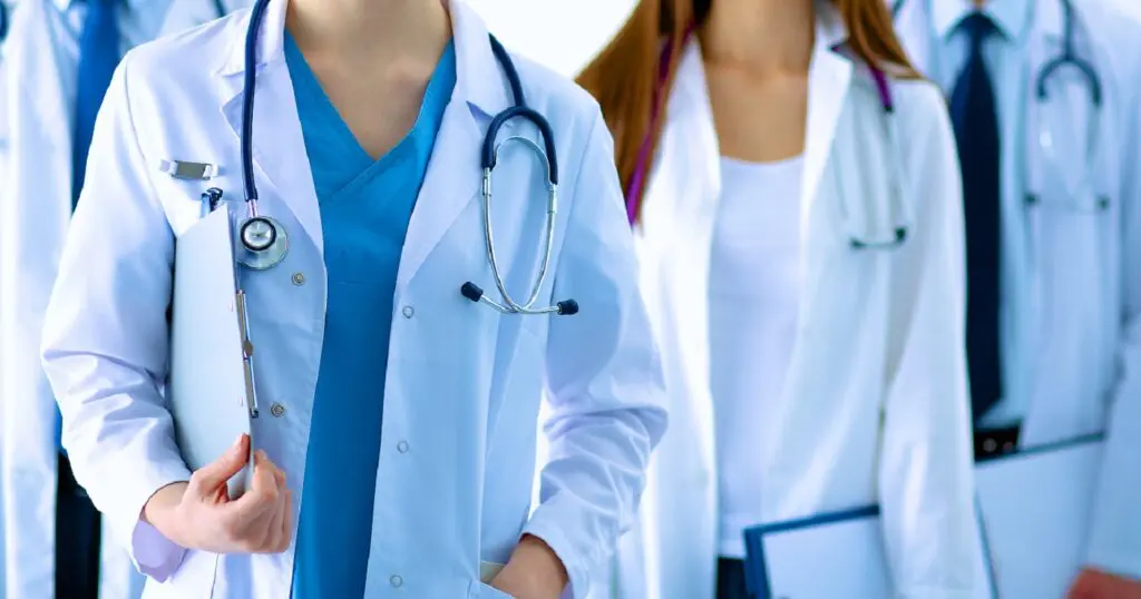 Campus France lance le programme DFMS/DFMSA pour les médecins algériens