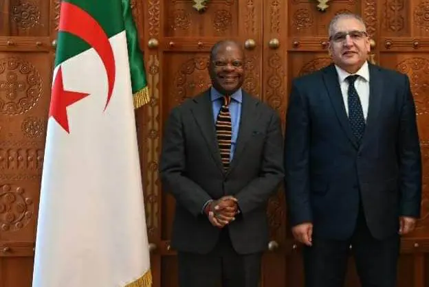 Un diplomate US chargé du Bureau international pour les narcotrafics reçu à Alger