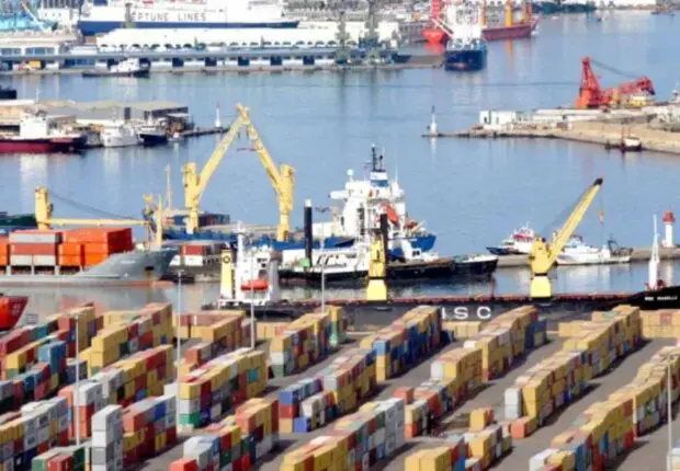 Le ministère du Commerce lance une nouvelle plateforme numérique pour les importateurs