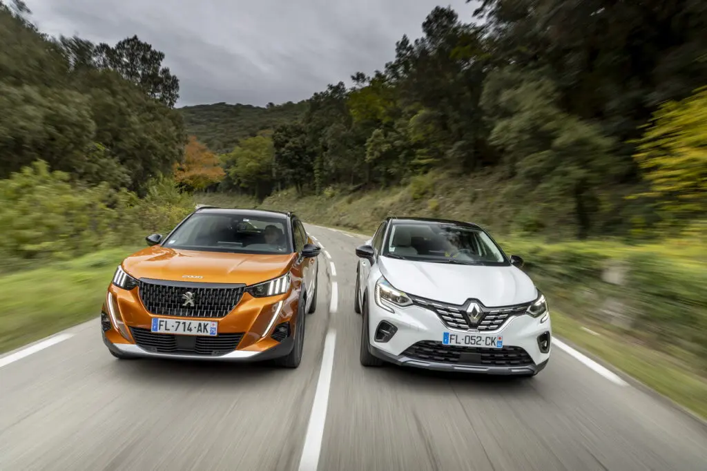Octroi des accréditations pour l&rsquo;importation des véhicules Peugeot et Renault