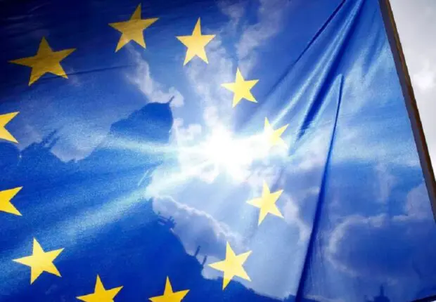 Immigration : l&rsquo;UE veut faciliter l&rsquo;octroi du statut de résident de longue durée