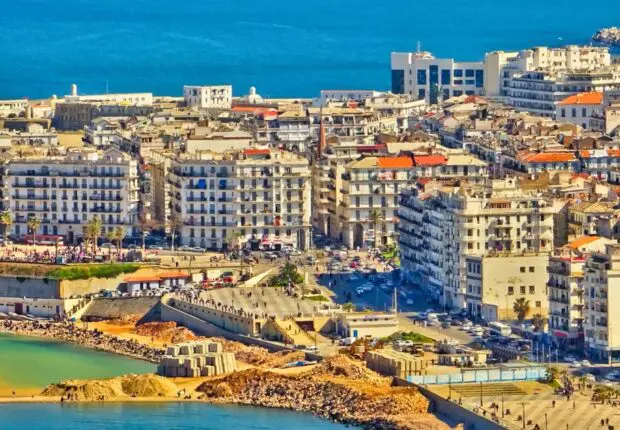 Des finances publiques saines sont incontournables pour relancer la croissance économique en Algérie